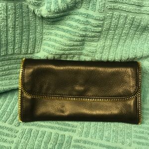 Lines pelle black butter soft leather wallet
